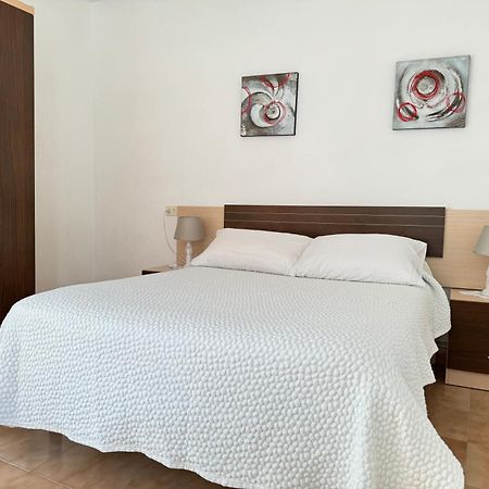 Apartamento Paseo Maritimo-A Illa De Arousa エクステリア 写真