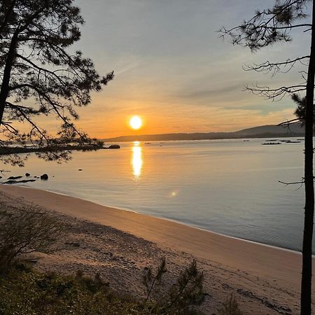 Apartamento Paseo Maritimo-A Illa De Arousa エクステリア 写真