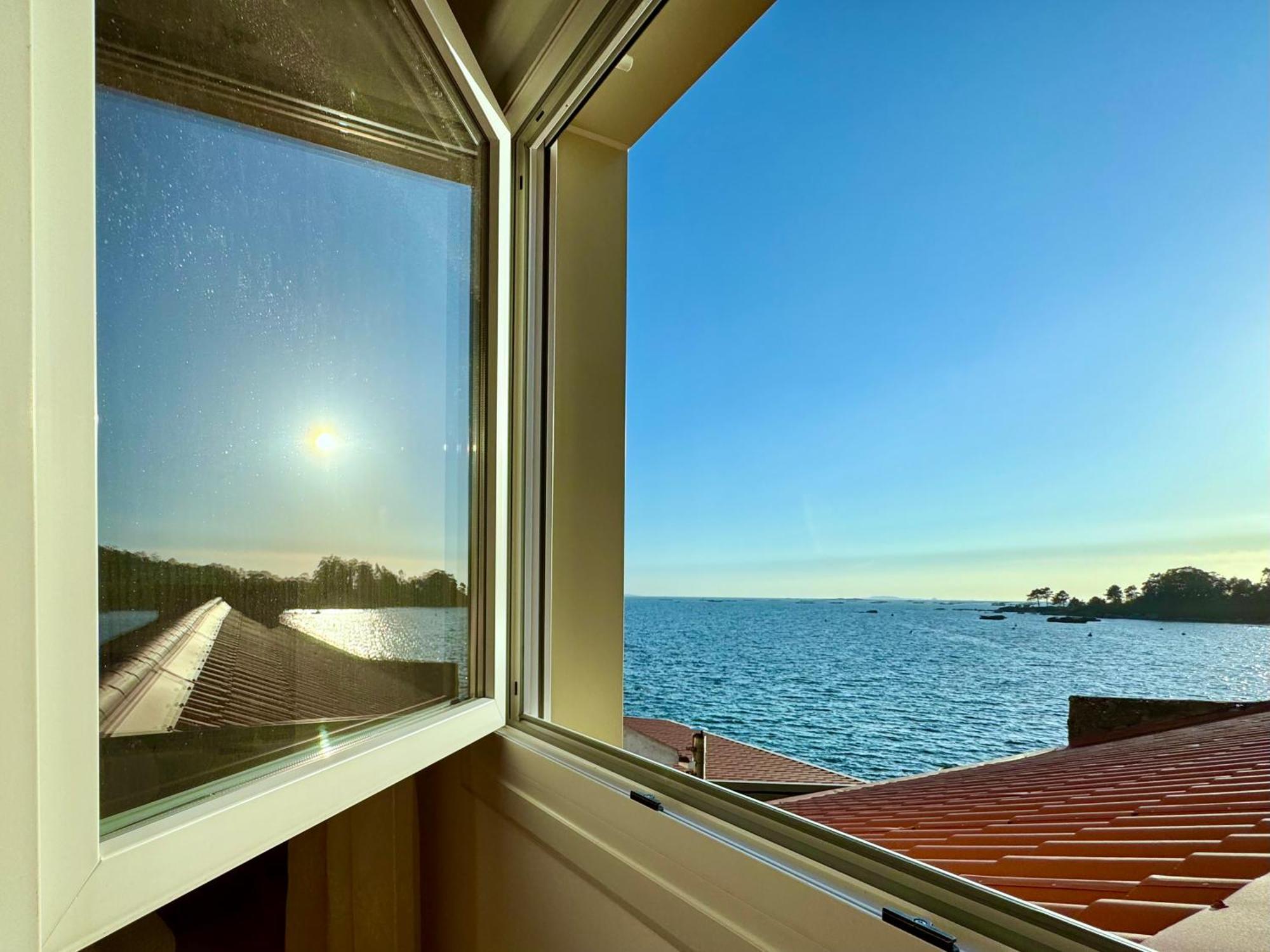 Apartamento Paseo Maritimo-A Illa De Arousa エクステリア 写真