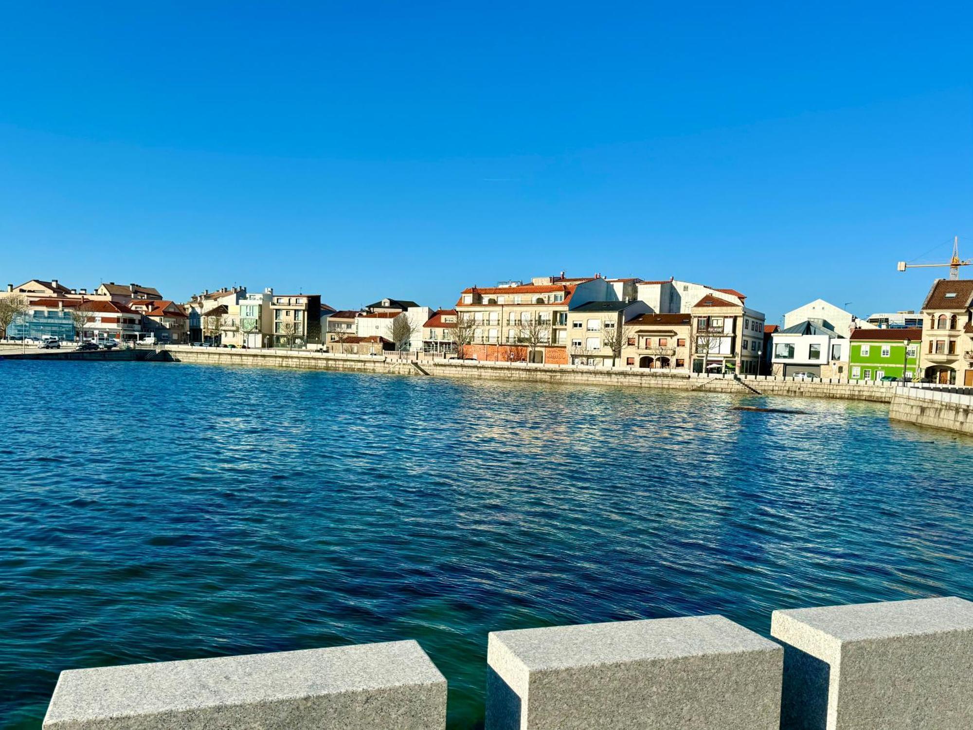 Apartamento Paseo Maritimo-A Illa De Arousa エクステリア 写真