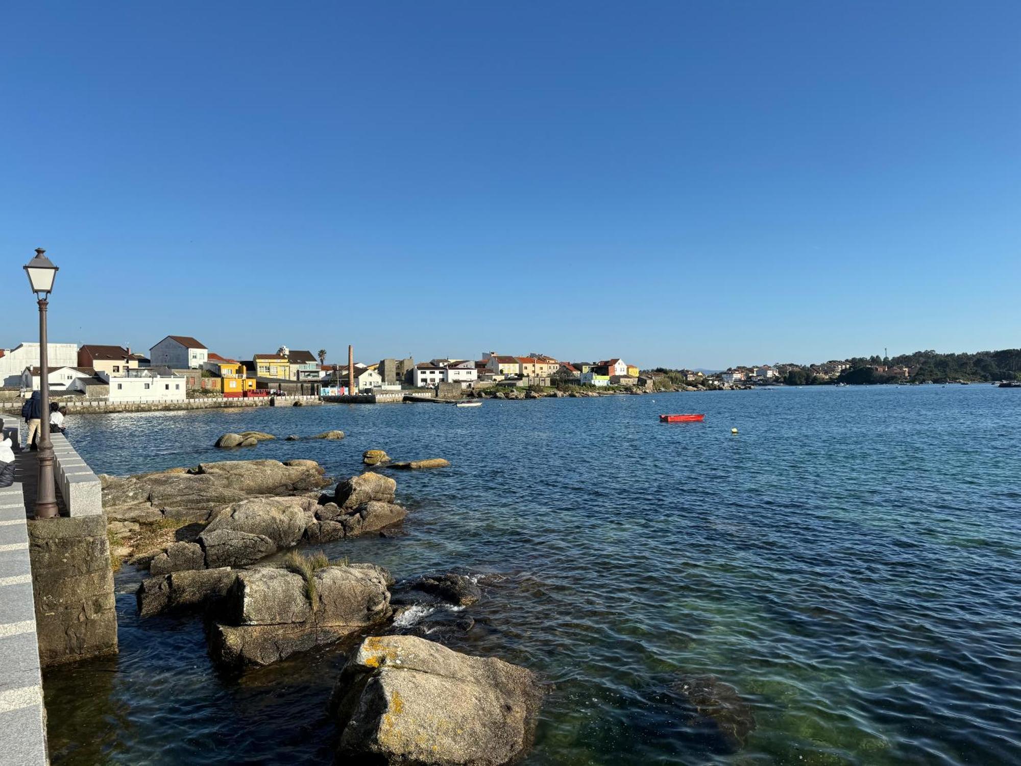 Apartamento Paseo Maritimo-A Illa De Arousa エクステリア 写真